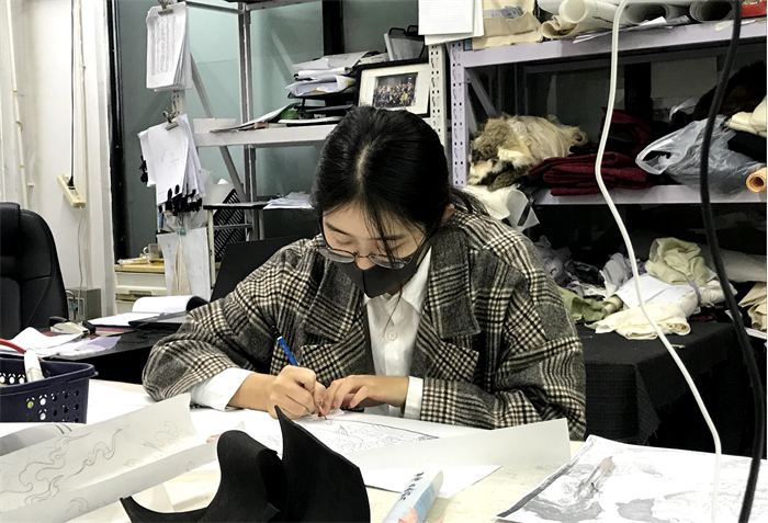 1622534146360191.jpg 现场绘图照片.jpg