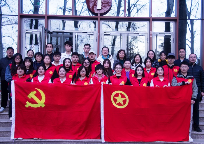 1679963252404039.jpg 13合影留念.jpg