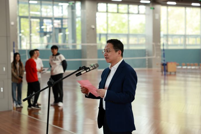 1713533804927574.jpg 图1徐飞副校长致欢迎辞.jpg