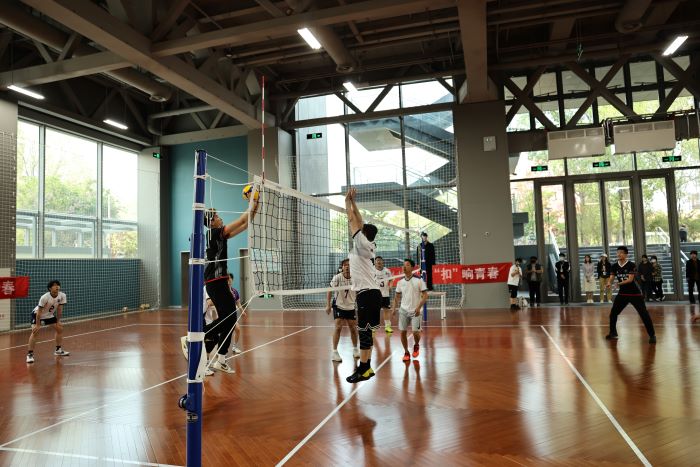 1713534301514432.jpg 图10友谊赛1.jpg