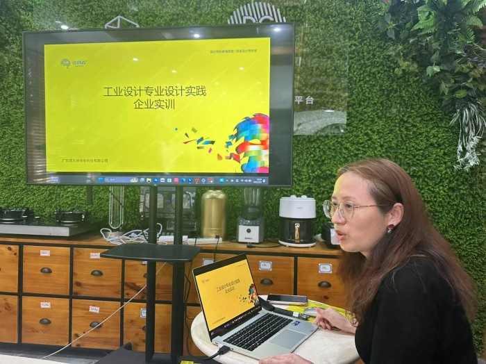 图16 各领域导师讲座分享3.jpg